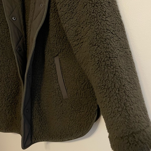 Abercrombie Sherpa Jacket - Picture 4 of 6